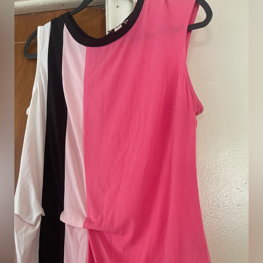 ColorBlock Sleeveless Top - Pink, Black, White size large
